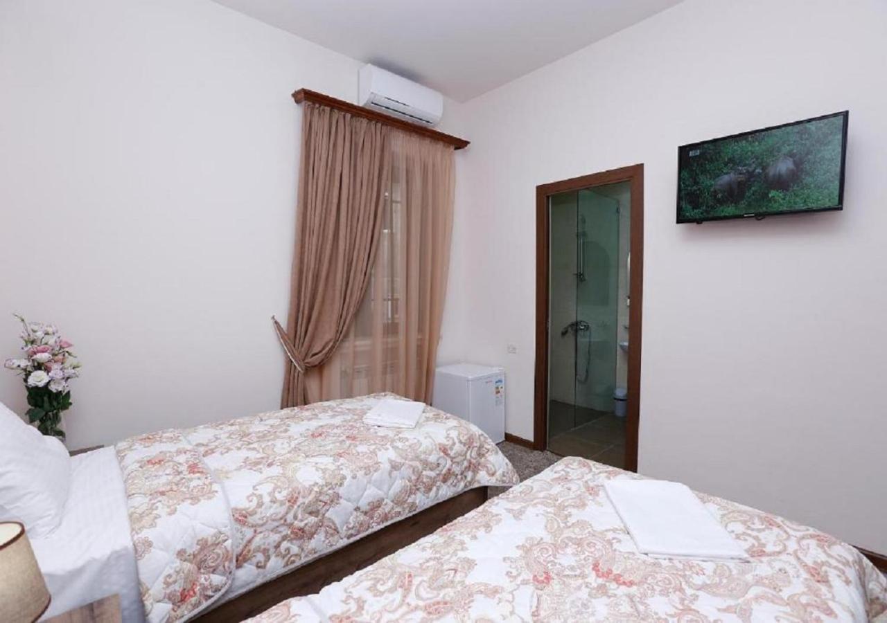 Yard Guesthouse Erivan Dış mekan fotoğraf